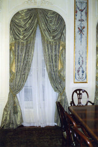 Traditional Swags & Tails Window Treatment