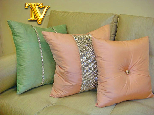 Luxury Throw Pillow, Carnaby Street Bling Knife Edge