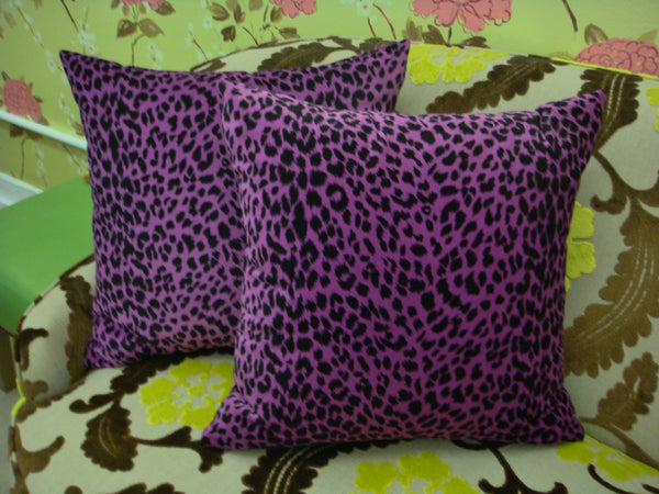Leopard Print Throw Pillow Cover, Magenta & Black