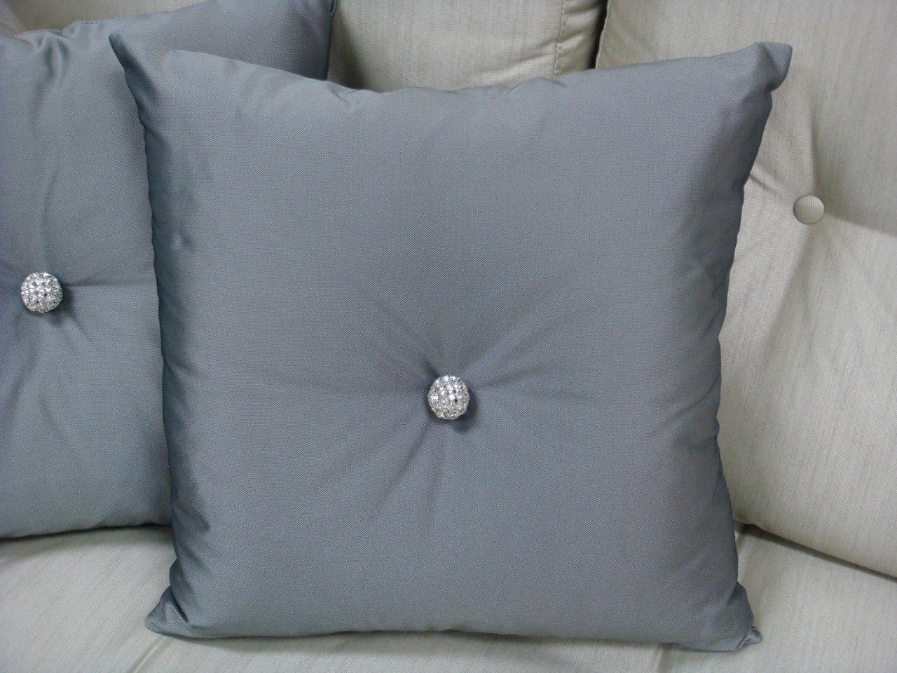 Carnaby Street Throw Pillow, Bling Grey/silver