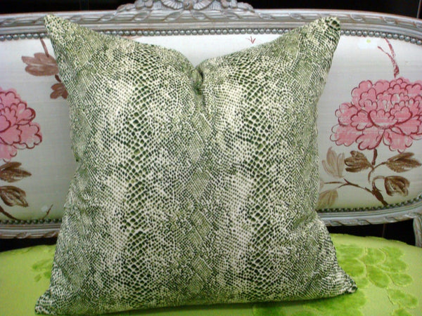 Snakeskin Throw Pillow Cover, Color Green & White Velvet