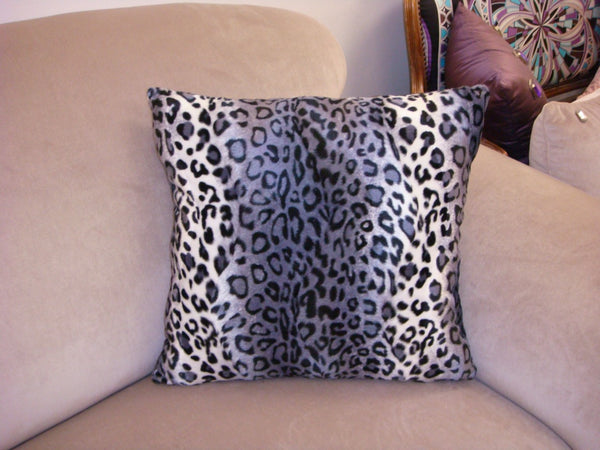 Animal Print Throw Pillow, Cheetah Print, Mauve & White
